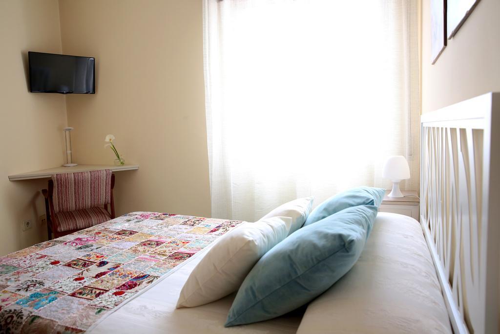 Habitaciones Castelao O Grove Exterior photo
