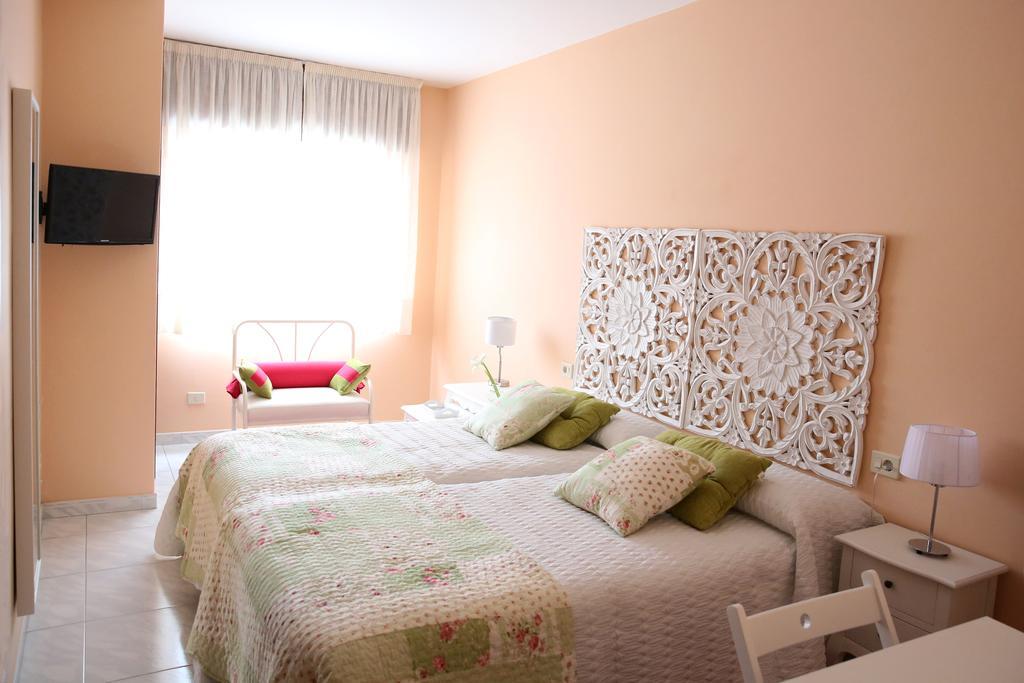 Habitaciones Castelao O Grove Exterior photo